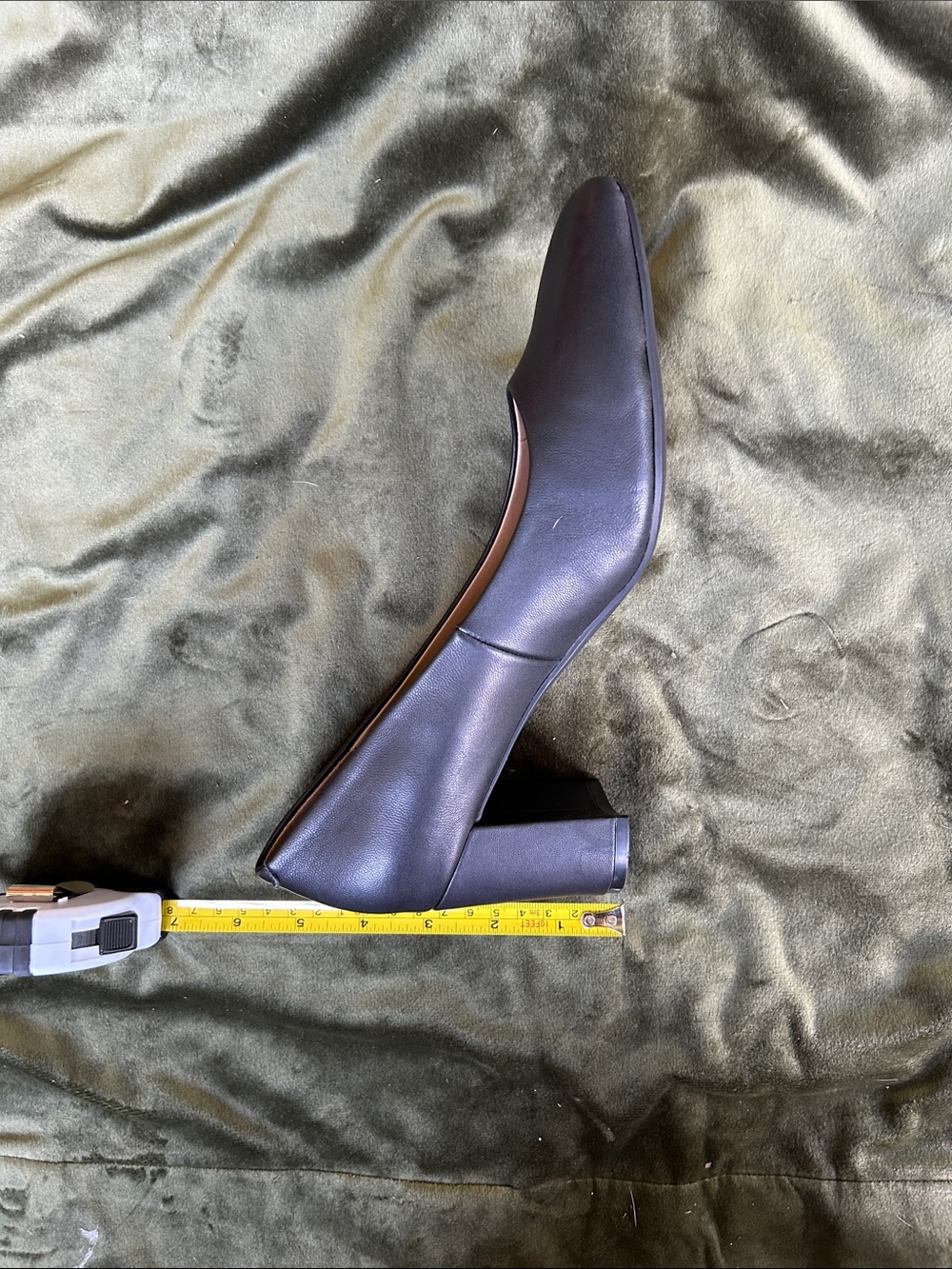 AEROSOLES Black Pointed-Toe Women's Heels 8.5 leather. Check pictures. - Picture 5 of 7